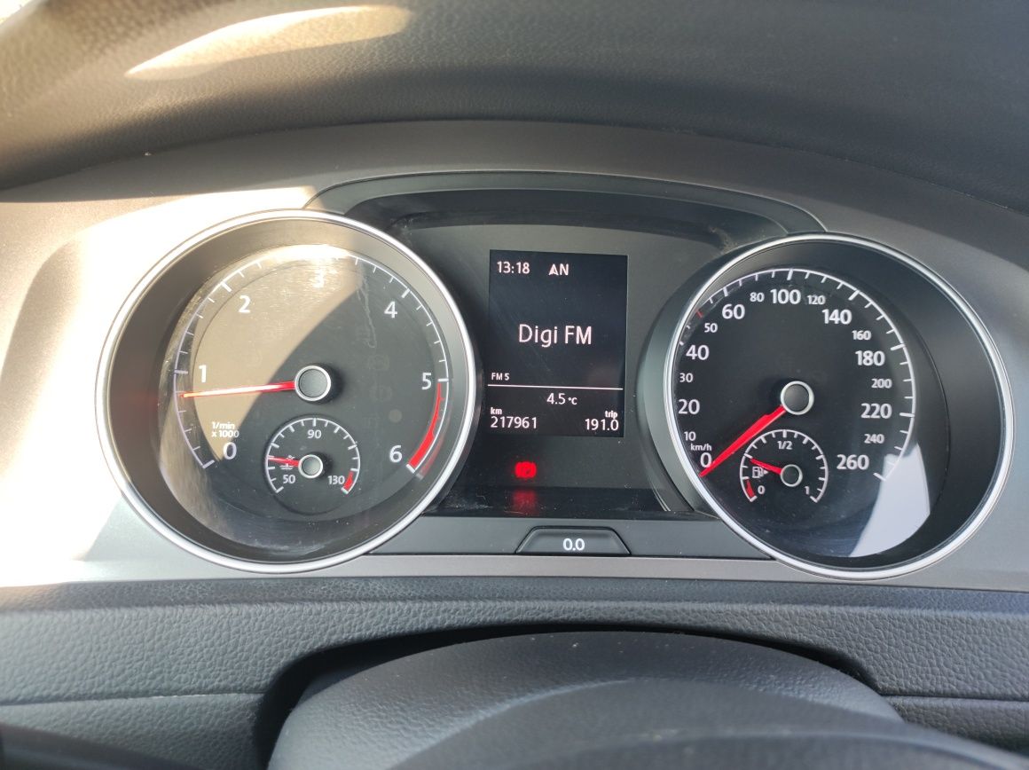 VW Golf VII Variant 1,6 Diesel 110 CP - 2016
