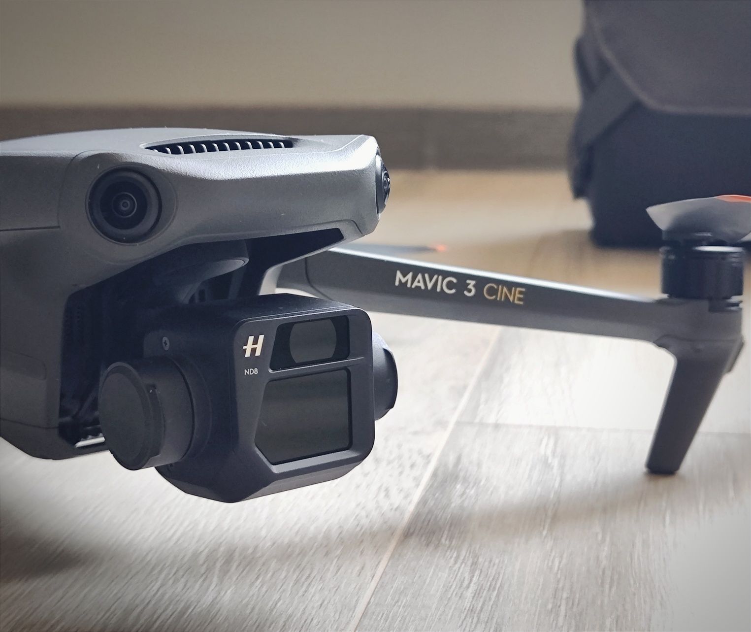 Дрон Mavic 3 Cine Combo