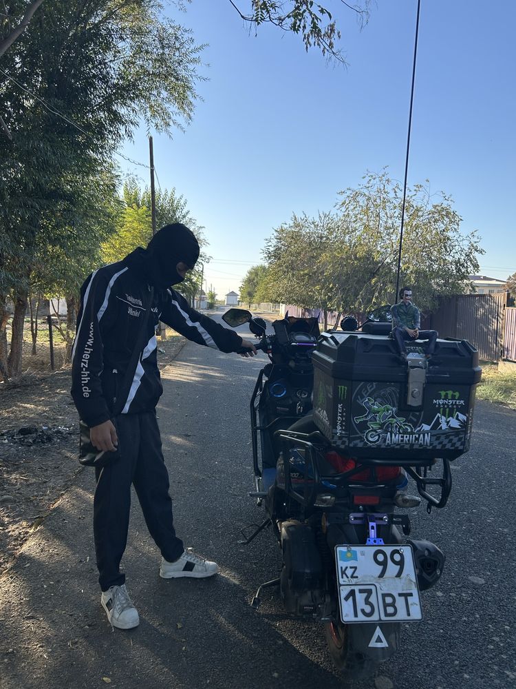 Мопед Bennali 180cc