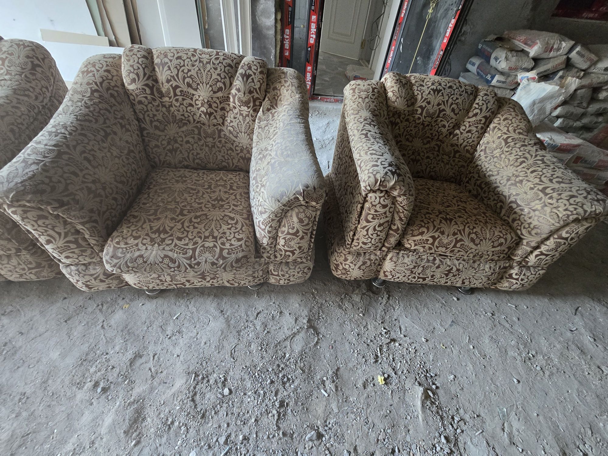 Mebel kreslo divan