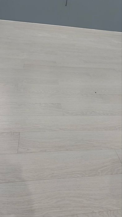 Продам ламинат 90 кв