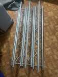 Traverse aluminiu in 3 puncte  de 1,5 m cu teava de 35 mm.