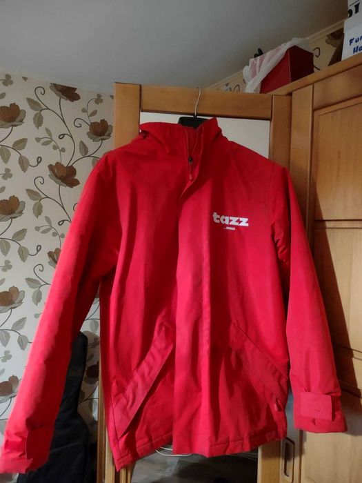 Vand Geaca Tazz Livrari Toamna/ Iarna/ Primavara MARIMEA M