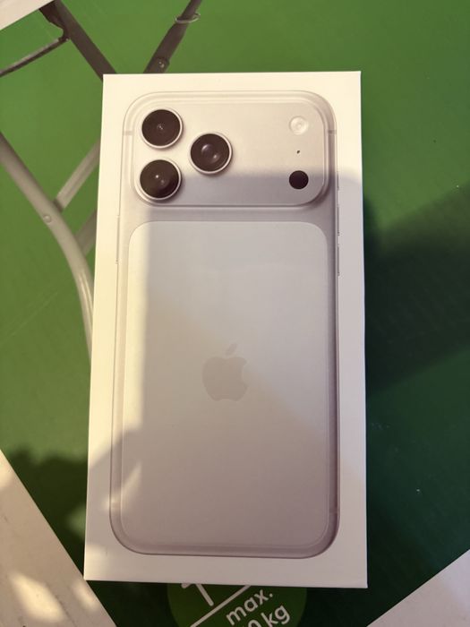 vand 3iphone 17 pro max cu factura si garantie
