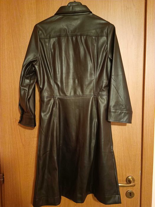 Кожена рокля Mango