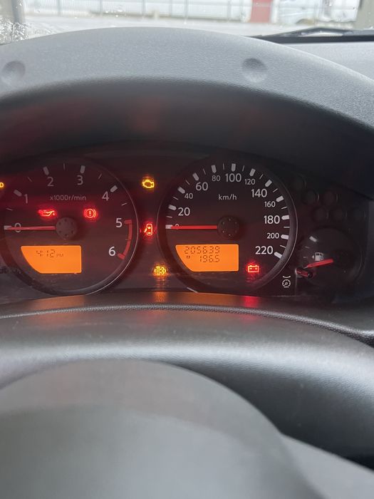 Nissan Navara /Basculabil/4x4/2008