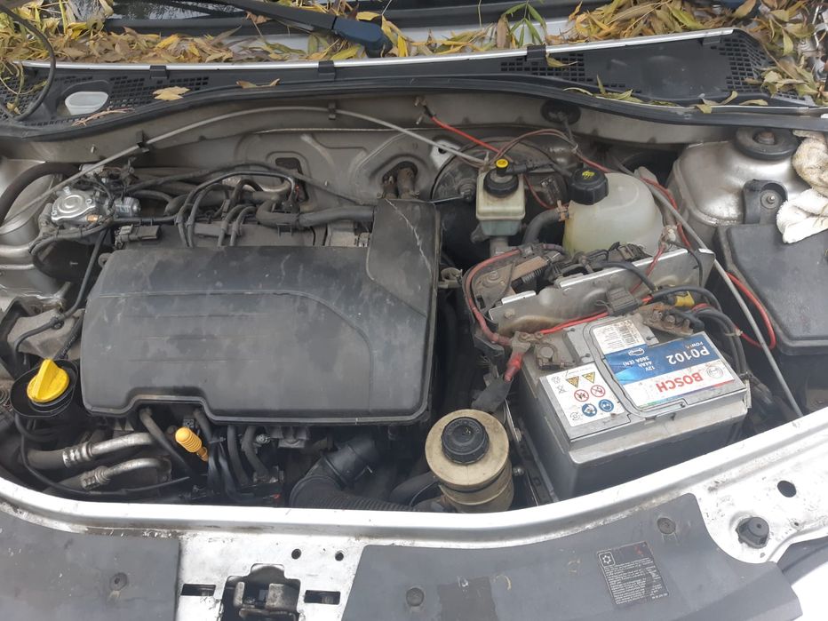 Vând logan 1.2 2011