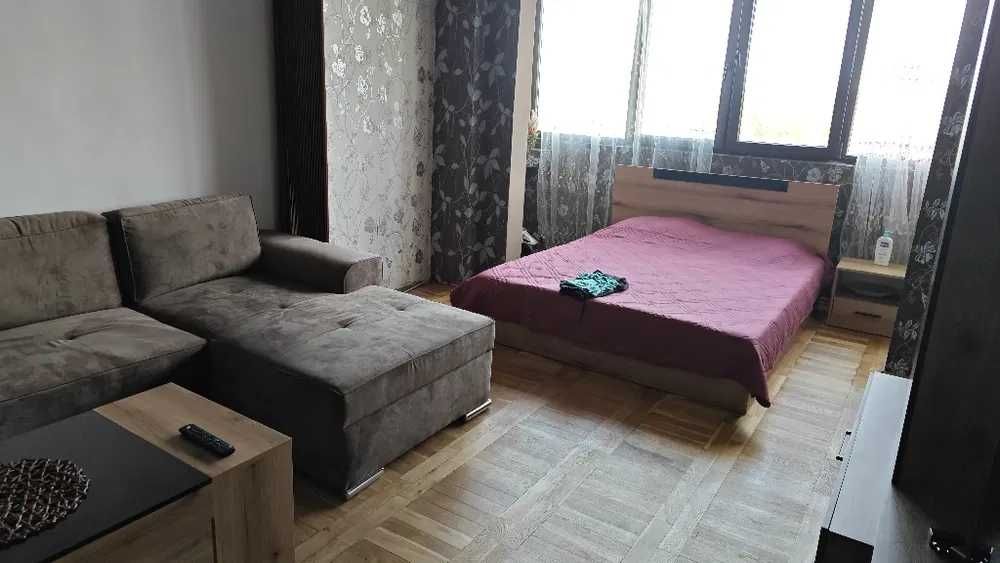 Дава се под наем Едностаен апартамент в София, Център - 50 кв.м за 400 € - Снимка #3