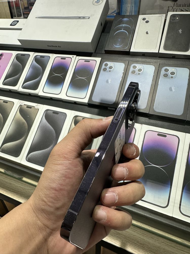 iPhone 14 pro Max 1tb