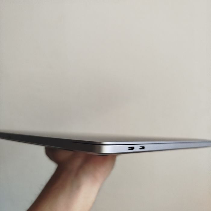 MacBook Pro 512GB i7 15"
