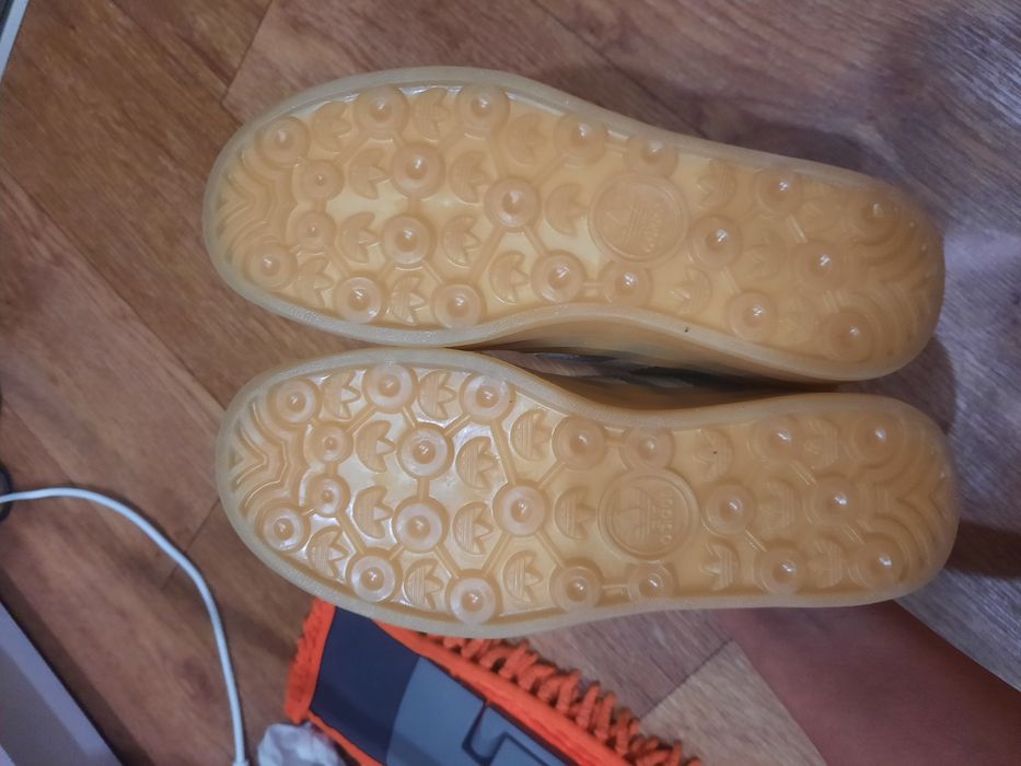 Продам новые кеды разм36