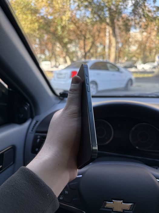 iPhone 15 Pro Max  256Gb Black Titanium 87% Yomkast  DUAL SIM