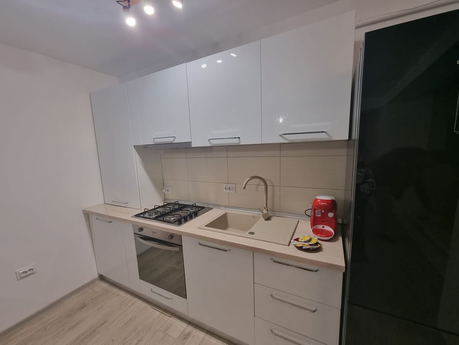 Inchiriez apartament in regim hotelier bloc nou