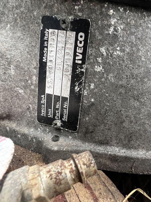 Cutie viteze Iveco Daily 2.3 jtd 5 + 1 trepte cod 8872447  euro4 2009
