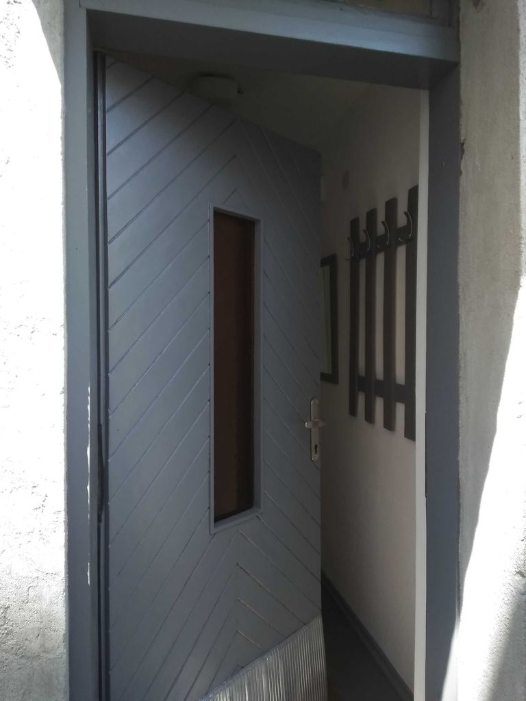 Дава се под наем Етаж от къща в Пловдив, Кючук Париж - 50 кв.м за 250 € - Снимка #9