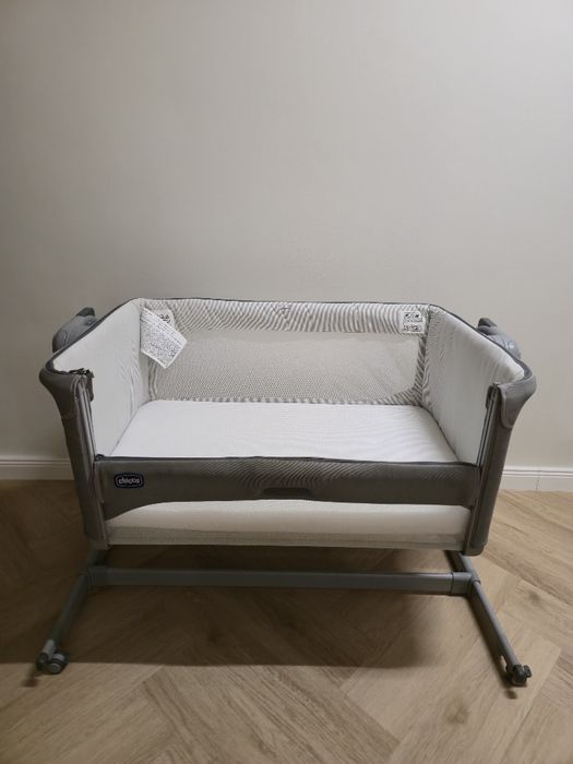 Chicco next 2 me magic