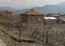 Продавам къща в с. Яново