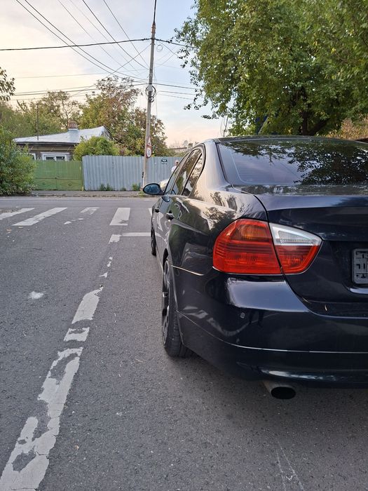 Vând/Schimb BMW e90 2.0i