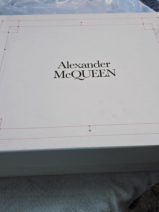 Cizme pentru barbati Alexander McQueen autentic 100%