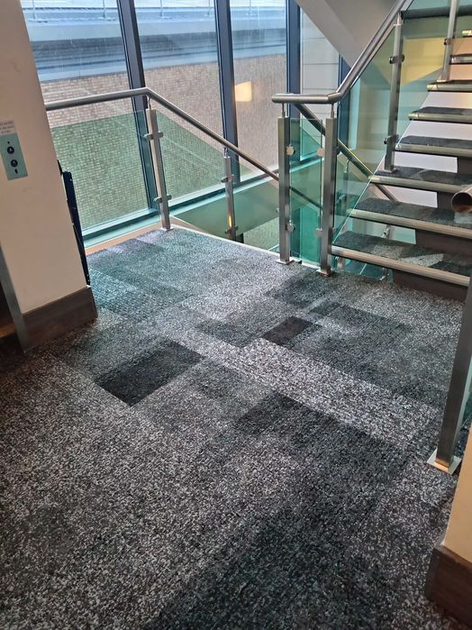 zugraveli interioare mecanizate(,parchet si mocheta lipita