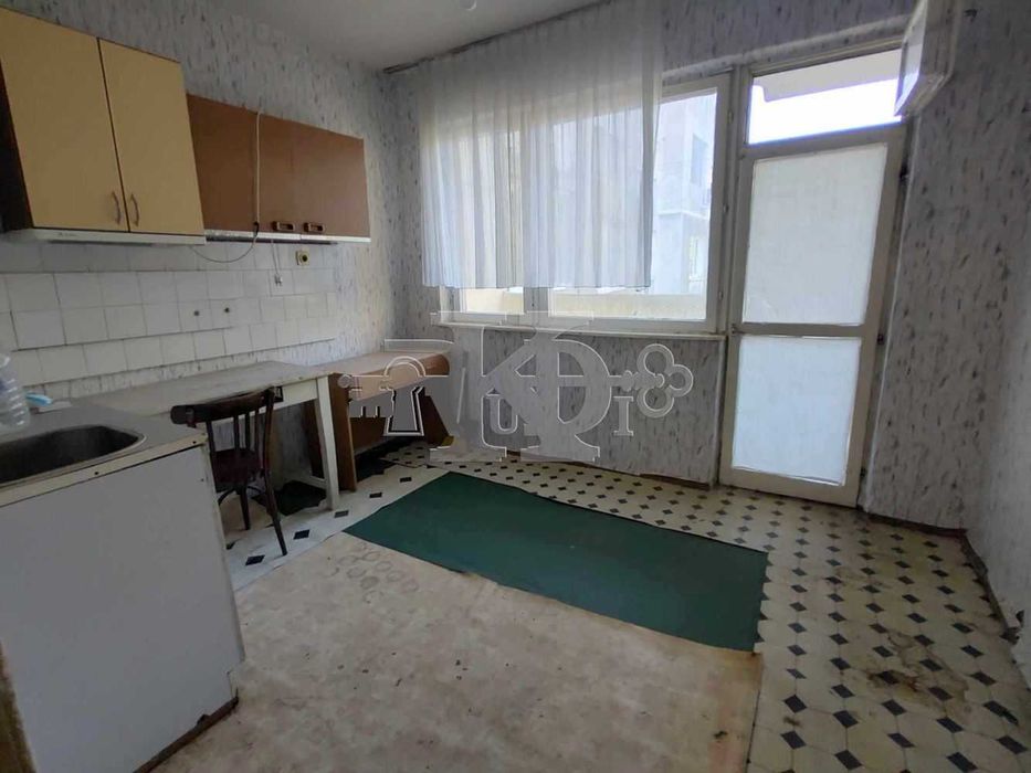 Продава се Едностаен апартамент в Добрич, Добротица - Варненска - 50 кв.м за 806 €/кв.м - Снимка #2