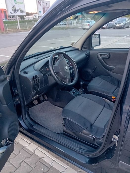 Продава Опел комбо 1,6