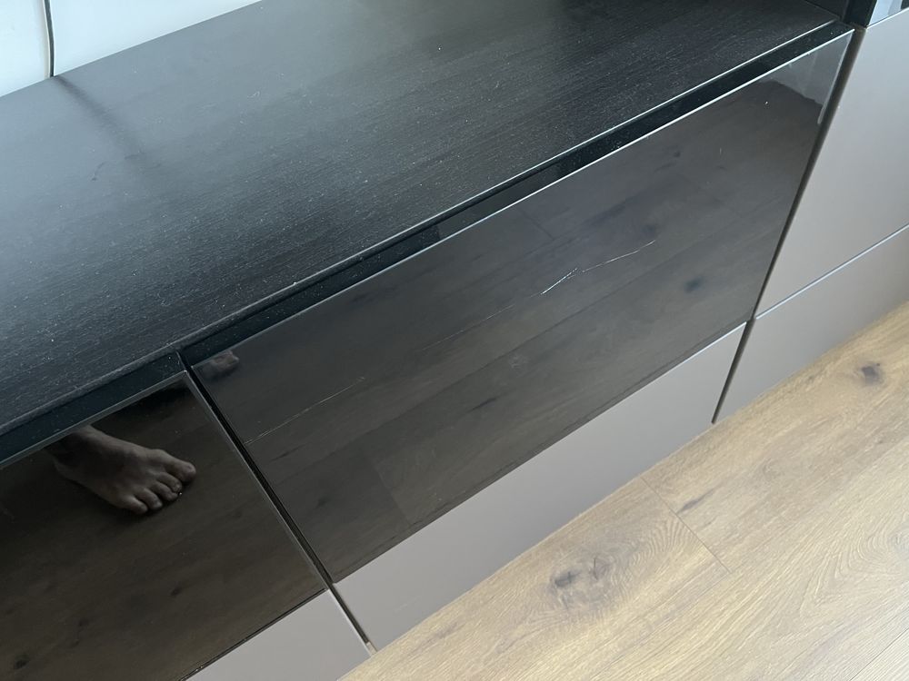 Шкафове Ikea besta