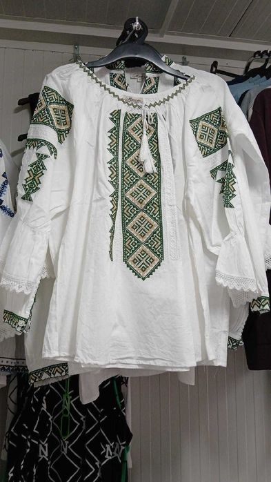 lichidare de stoc – ii tradiționale cusute la mașină