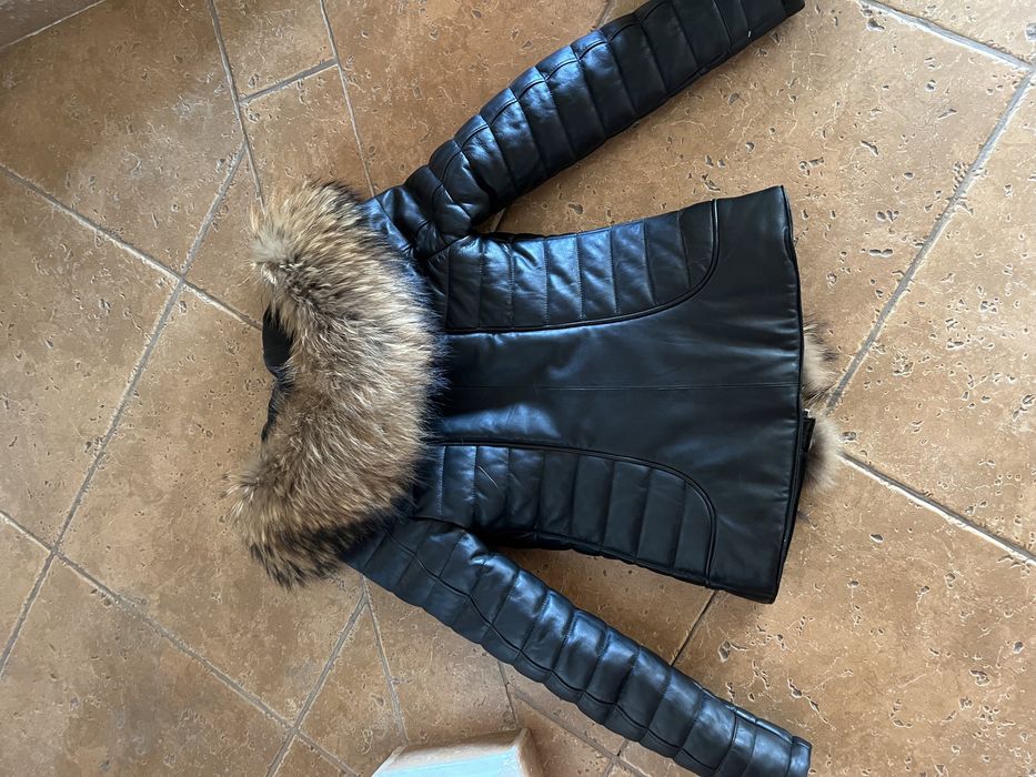 Geaca piele naturala cu guler din blana naturala de vulpe