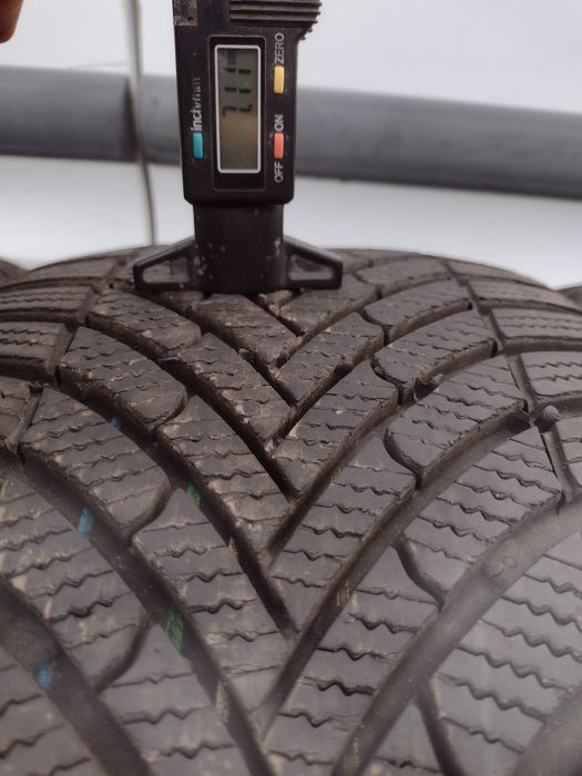 Почти нови 4бр.225/45/18 Semperit SG5 dot1823