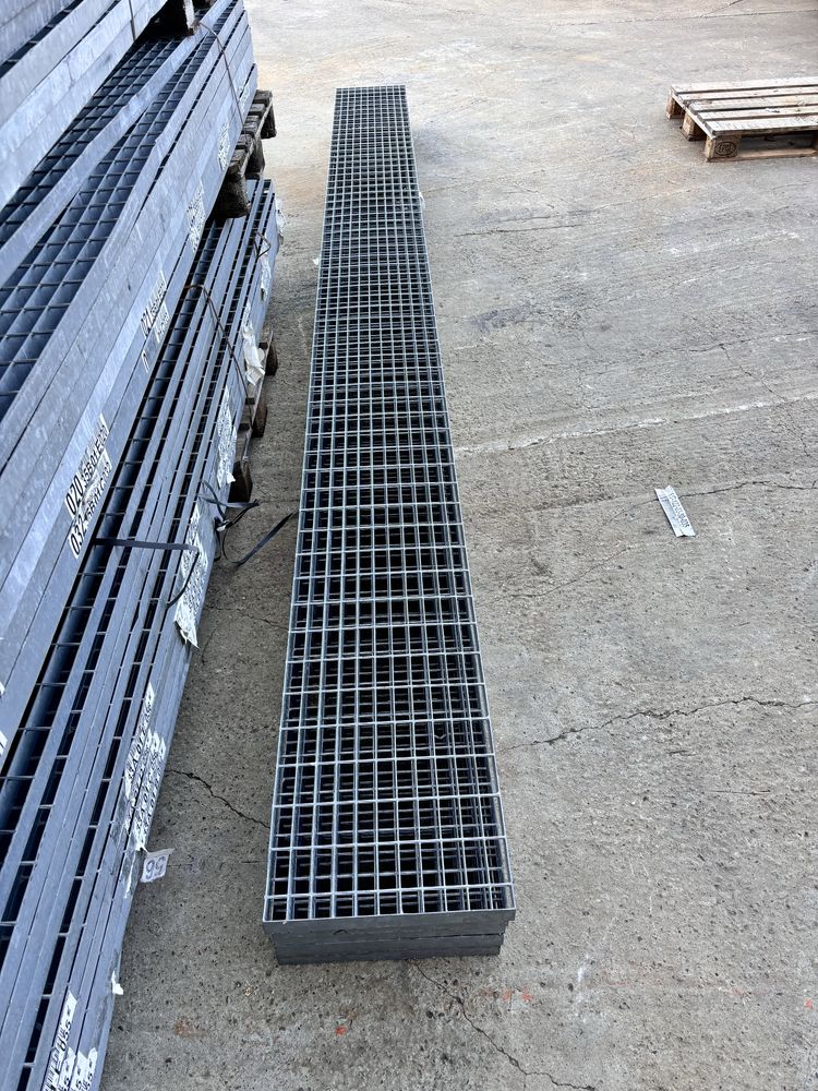 Gratare zincate metalice