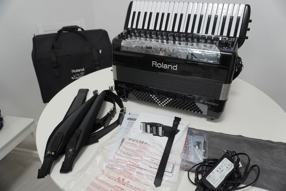 Vand acordeon Roland Fr8X