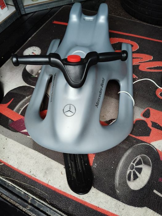 Sanie tip bob Mercedes