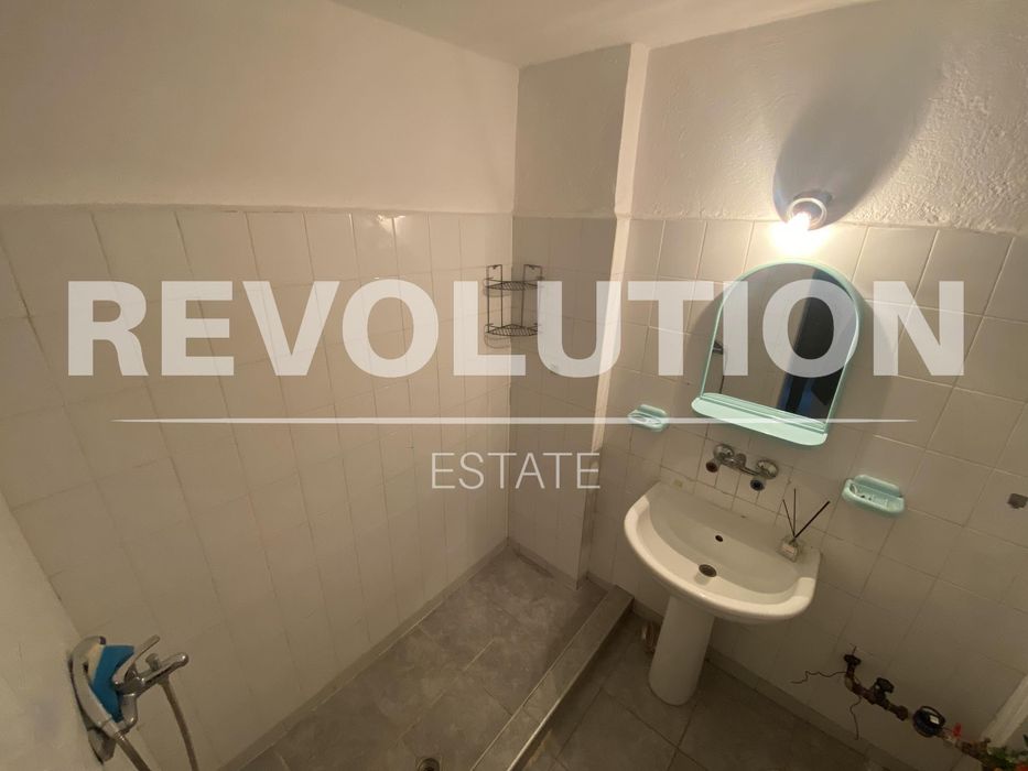 Дава се под наем Двустаен апартамент в Варна, Окръжна болница - 65 кв.м за 375 € - Снимка #5