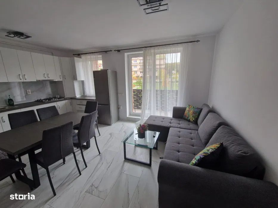 Apartament cu 3 camere,92mp,2parcarri,2terase, Zona Chinteni