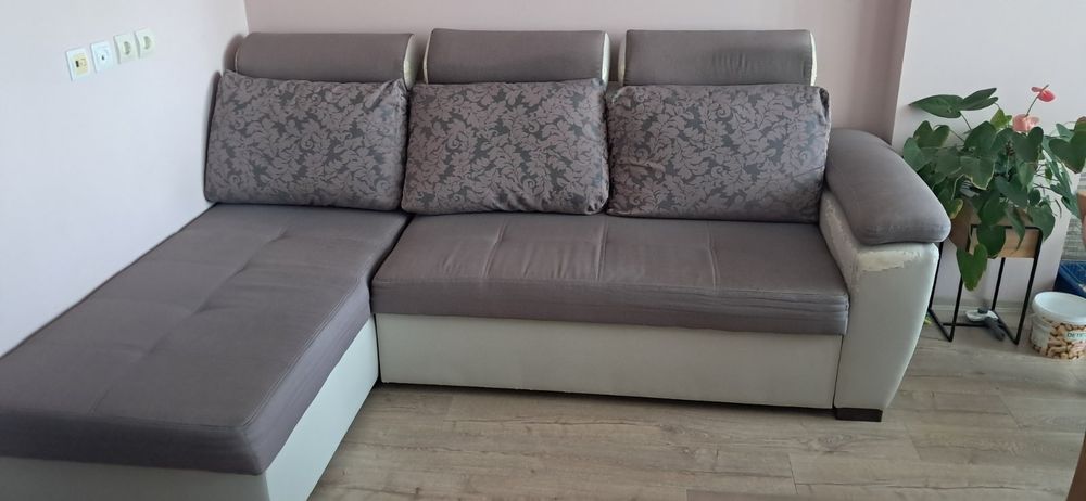 Продавам Диван употребяван