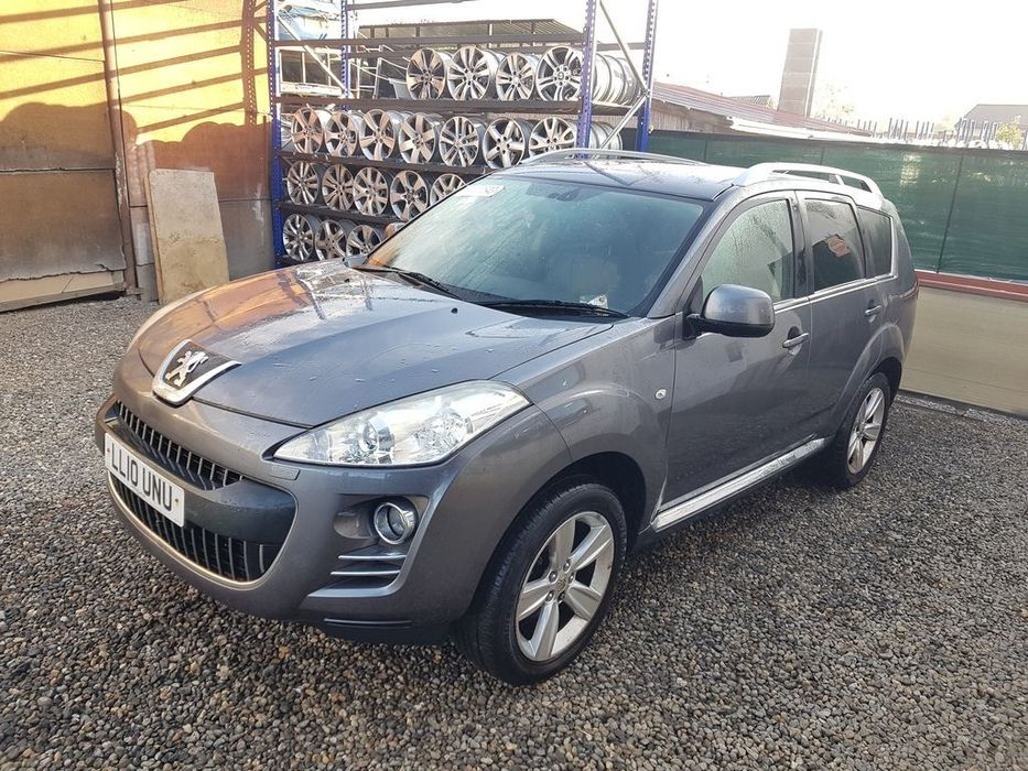 Dezmembrari dezmembrez  Peugeot 4007 2.2 HDI 2007-2012