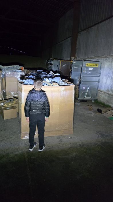 Палети дрвбна стока пратки от пощите в европа