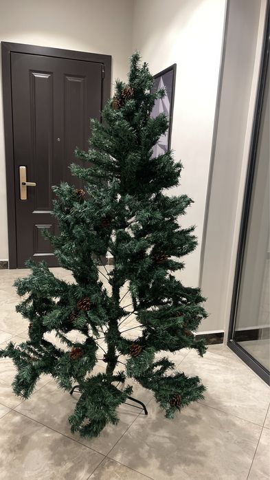 Продам Ёлку 150 см