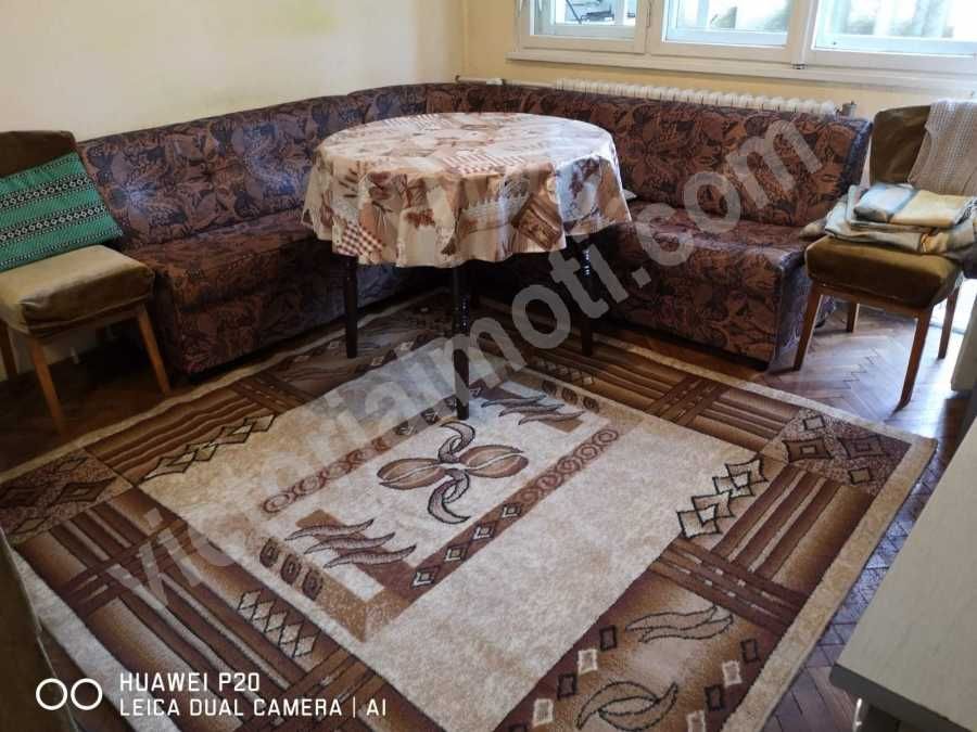 Продава се Тристаен апартамент в Велико Търново, Център - 97900 кв.м за 1 €/кв.м - Снимка #11