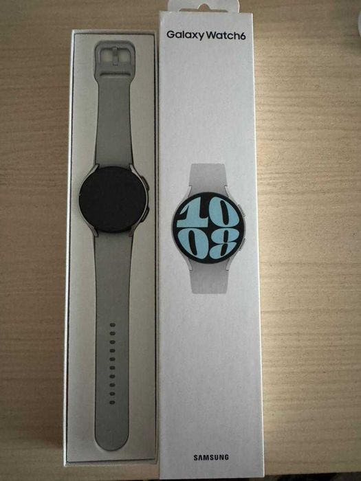 Продаю часы Samsung Galaxy Watch6 44mm, Silver