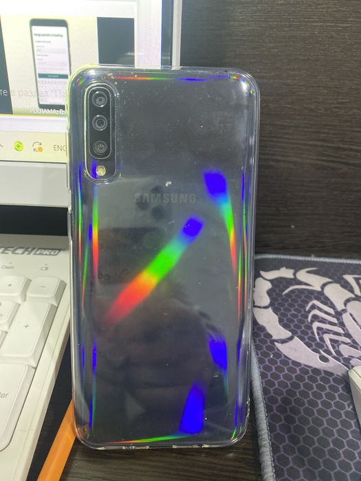 Samsung A50 sotiladi