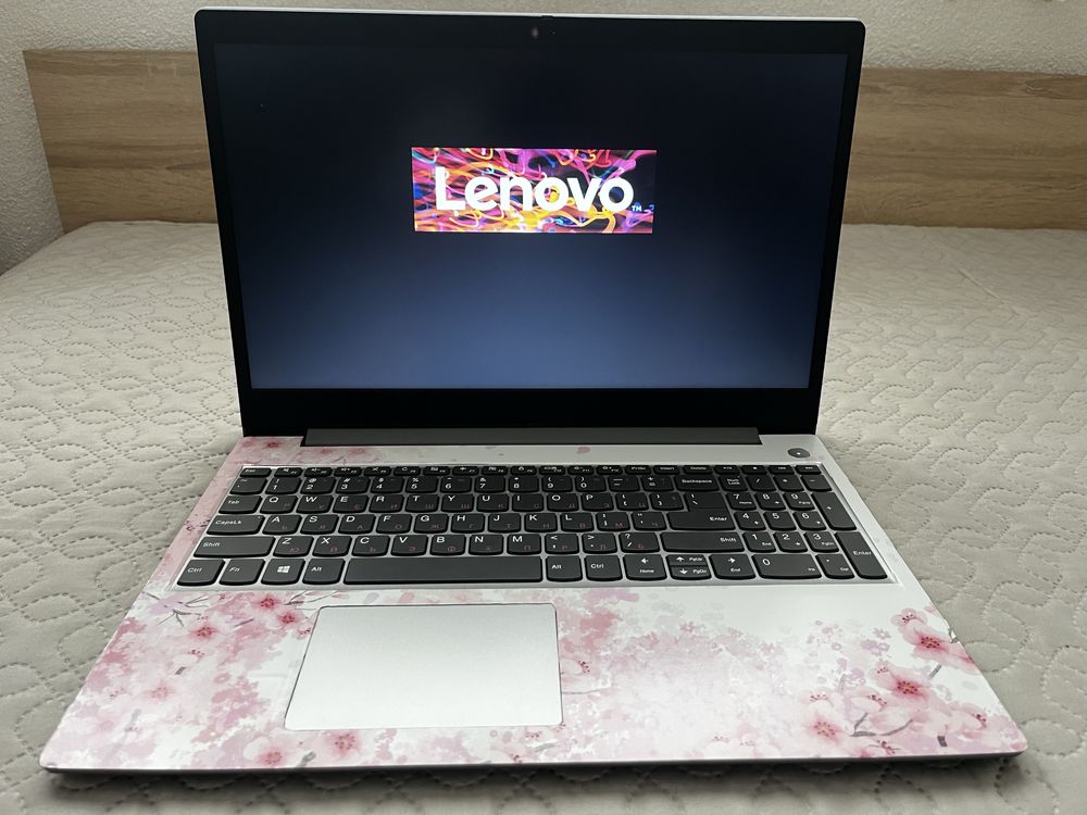 Латоп Lenovo 1TB