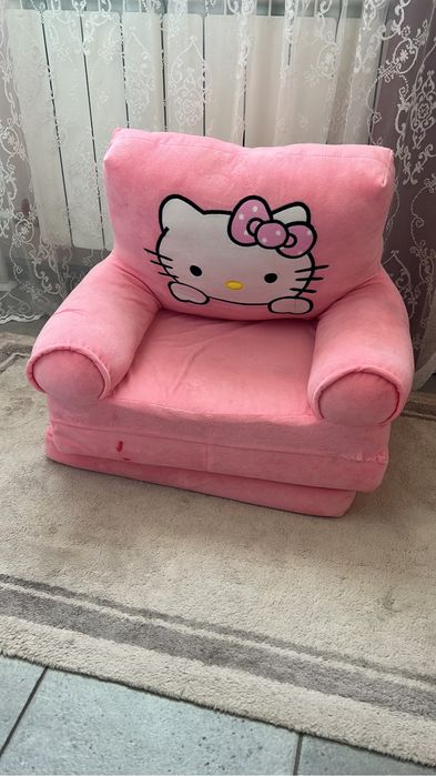 Мягкое детское кресло