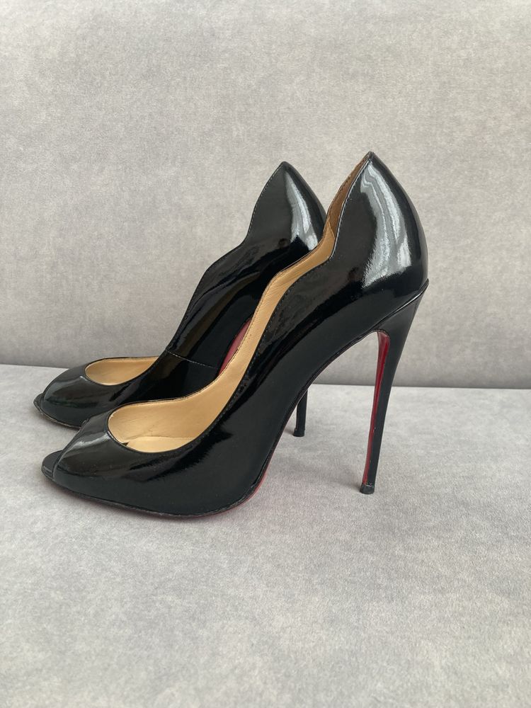 Christian Louboutin Дамски обувки