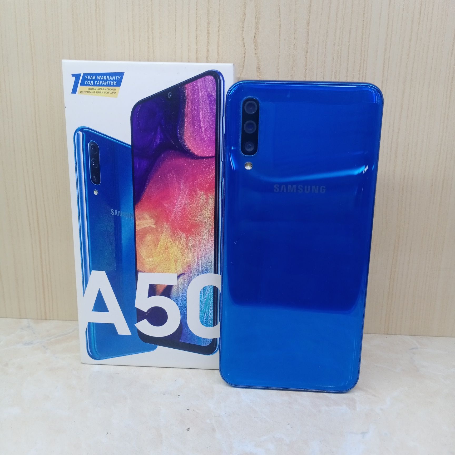 Samsung A50 srochna sotiladi