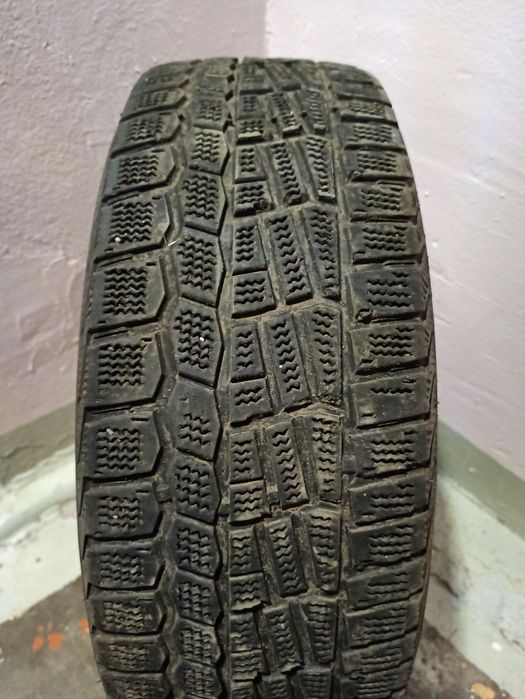 Продам зимнюю шину на запаску 185,60,15