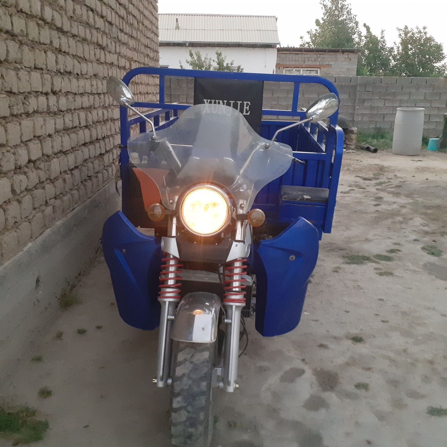 XUNJJI mototsikl