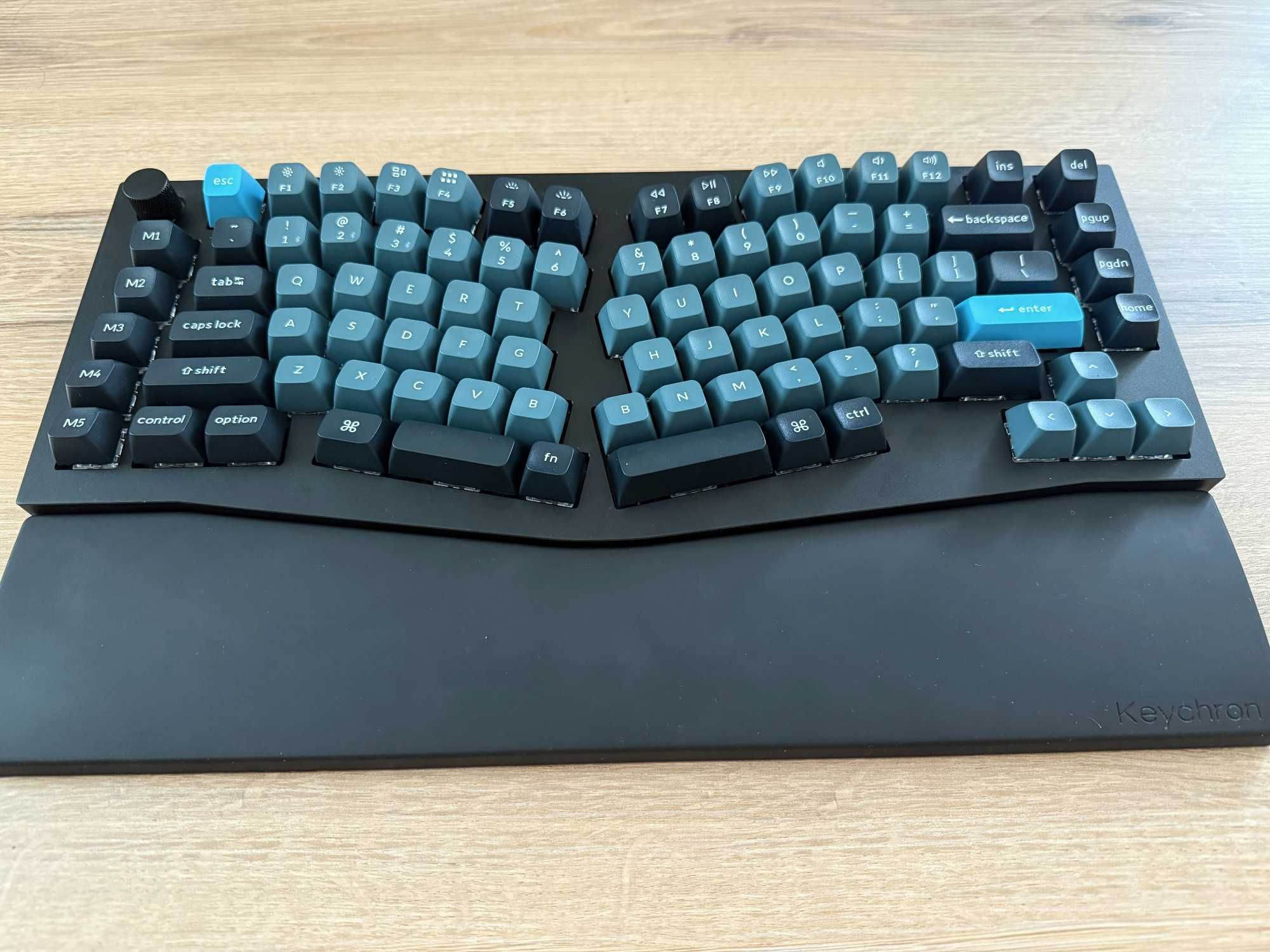 Keychron Q10 Pro (Alice Layout) механична егрогонична клавиатура