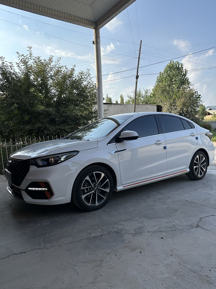Cherry Arrizo 6 pro